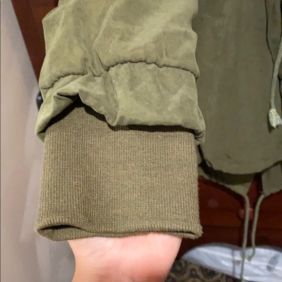 Fall jacket - Picture 4 of 9